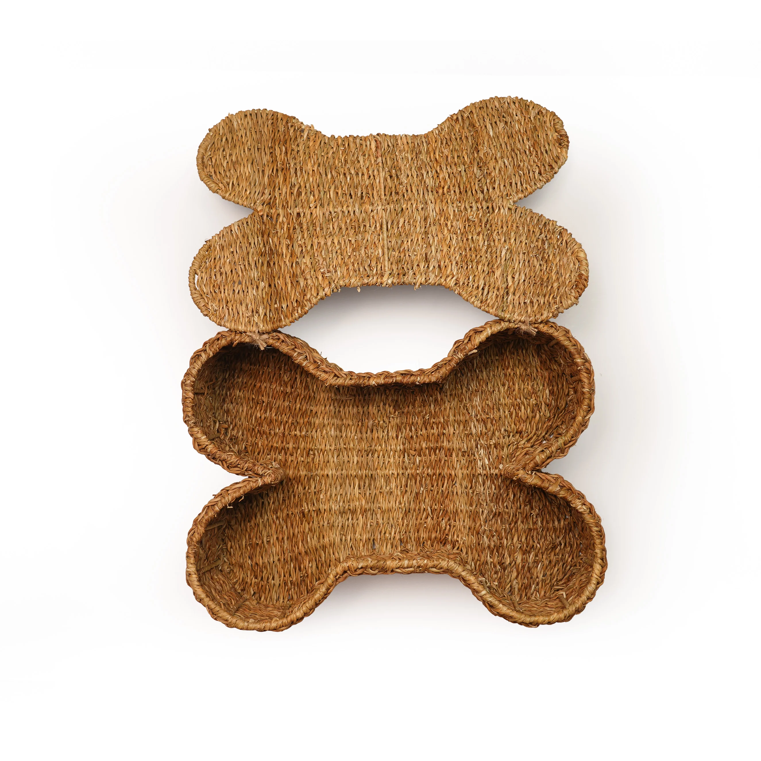 Handwoven Eco-Friendly Natural Seagrass Dog Bone Shaped Toy Storage Basket with Lid He - Thumbnail 3