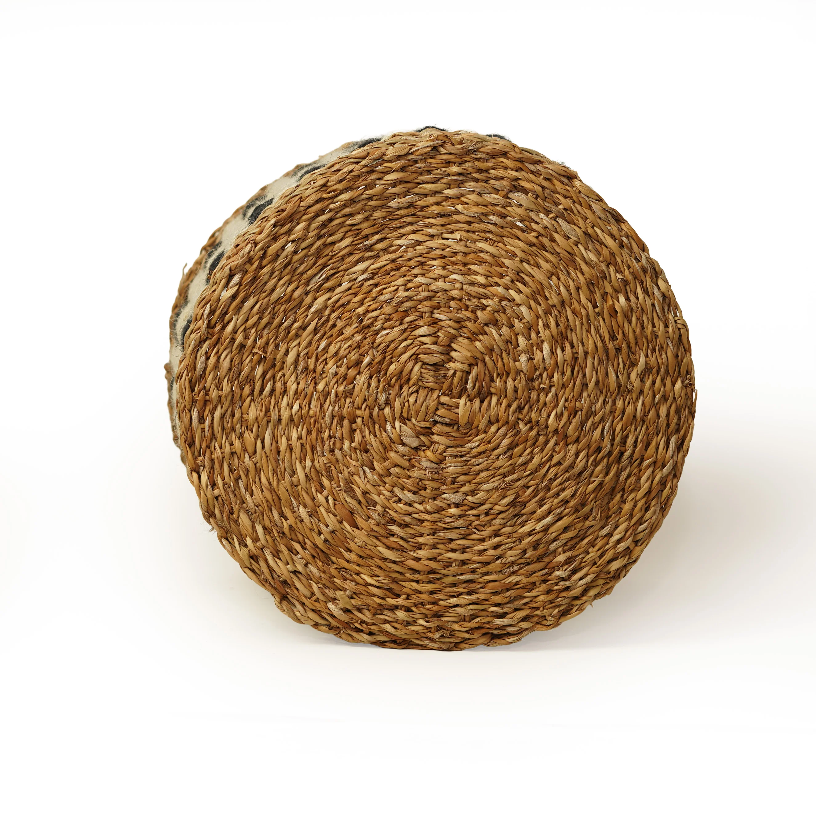 Handcrafted Seagrass & Jute Nesting Storage Basket Set of 3 with Black & White Geometr - Thumbnail 4
