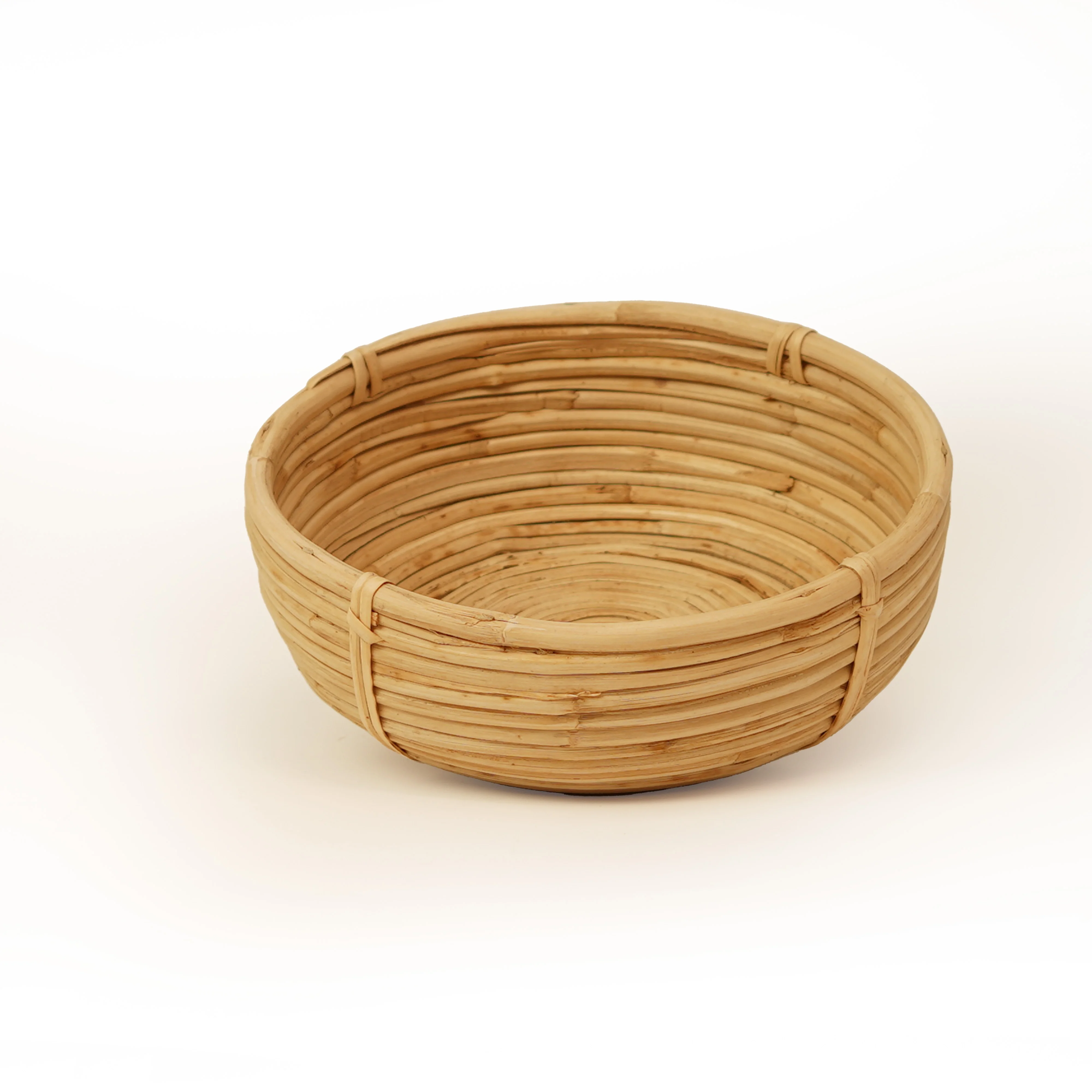 Handcrafted Natural Cane & Rattan Round Fruit Serving Bowl Basket - Set of 3 - Thumbnail 2